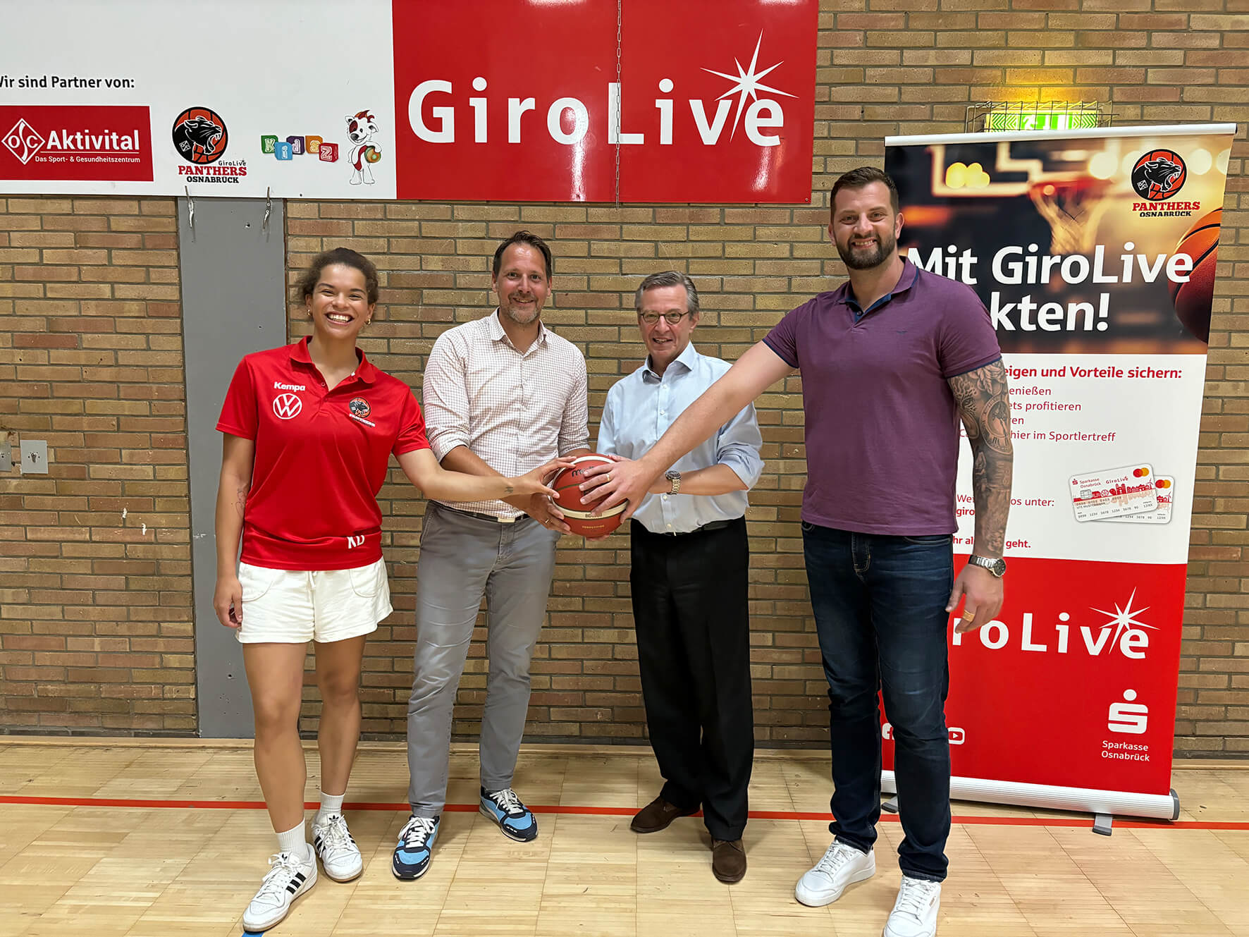 Sparkasse Osnabrück bleibt Hauptsponsor und Namensgeber der GiroLive-Panthers